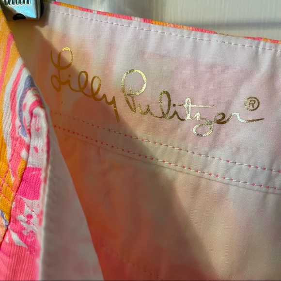 SOLD-Lilly Pulitzer shorts - Picture 6 of 10